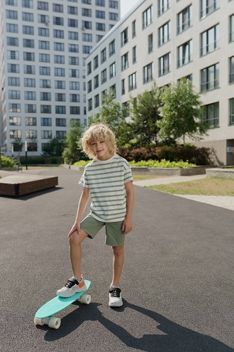 /shoes/kids/dlya-malchikov/sportivnaya-obuv/krossovki/6p8213/